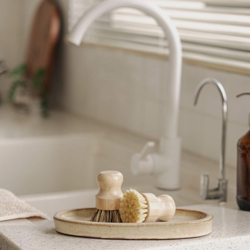 Pots & Pans Scrubbing Brushes